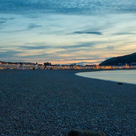 Grove House No.07 - Luxury Apartment Close To The Llandudno Beach 외부 사진