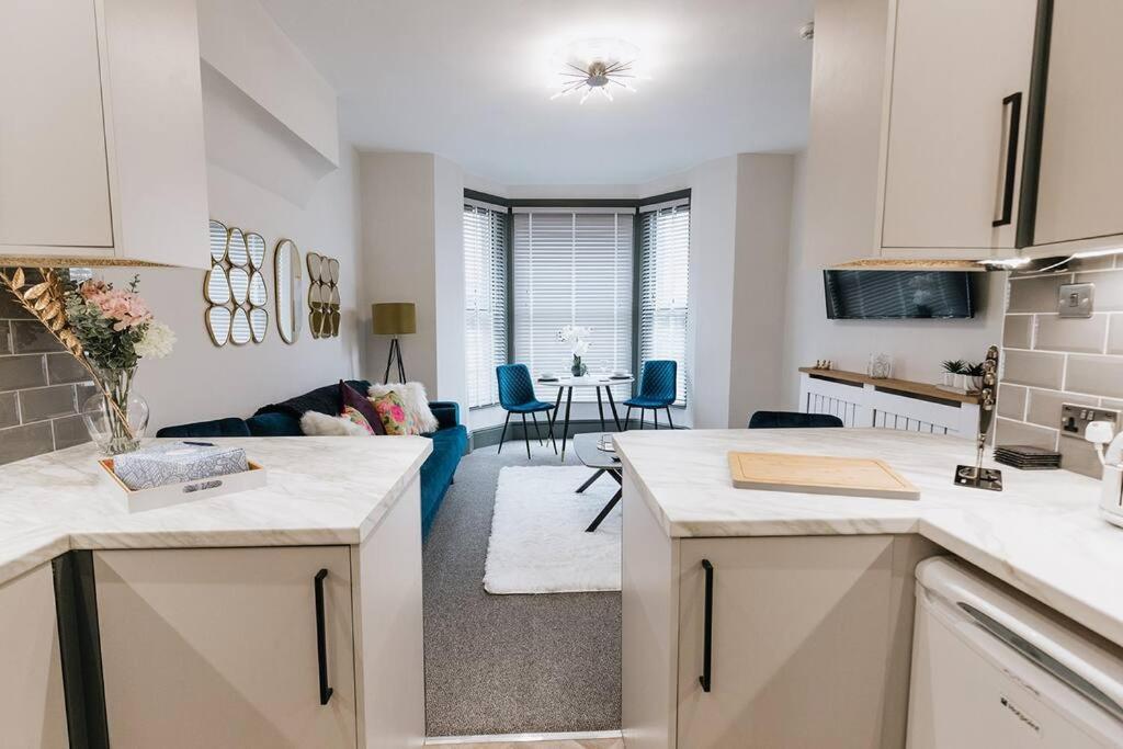 Grove House No.07 - Luxury Apartment Close To The Llandudno Beach 외부 사진